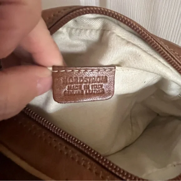 Nordstrom Brown Leather Flower Rosette Crossbody Bag - Picture 4 of 6